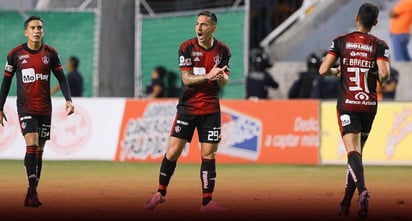 Javier Correa marcó su primer gol con la playera rojinegra. (ESPECIAL)