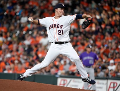 Zack Greinke permitió 5 carreras en 6 entradas de trabajo. (AP)