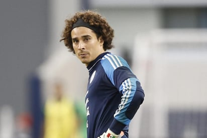 América confirmó la noche del martes el regreso de Memo Ochoa para defender la portería. (ARCHIVO)