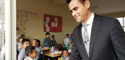 El programa piloto comenzará este ciclo escolar y se pretendía que fueran 30 instituciones las que iniciaran en esta región, sin embargo, Cuitláhuac Valdés Gutiérrez, subsecretario de Educación, informó que serán únicamente cinco instituciones las que participen. (ESPECIAL)