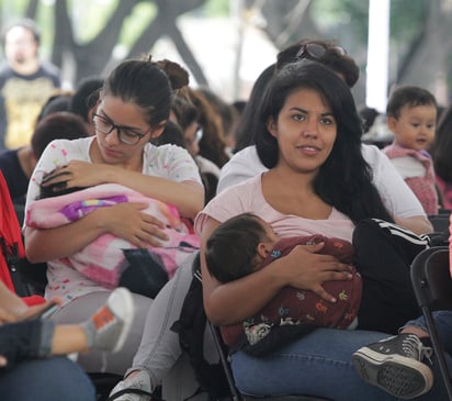 El objetivo es crear conciencia de los beneficos a la salud de los niños que se obtienen con la lactancia.