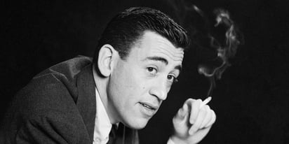 JD Salinger siempre buscó que sus libros fueran asequibles y accesibles para las personas, además que buscaba llegar a la mayor cantidad de lectores, sobre todo estudiantes. (ESPECIAL)