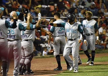 Este miércoles continuará la serie, con juego a las 19:30 horas, los lanzadores anunciados son Félix Doubront (6 – 6: 4.73 ERA) por Saltillo y Frankie de la Cruz (6 – 5; 5.00 ERA) por el Unión Laguna. (EL SIGLO)