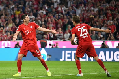 El polaco Robert Lewandowski salvó el empate para el vigente campeón de la liga alemana.