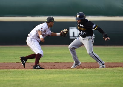 Algodoneros dejó ir la ventaja y terminó cayendo en el primer duelo, pero se recuperó en el segundo y ganó 8-5. (ARCHIVO)