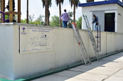 Debido a que no recibe agua suficiente en el proceso de riego, el Bosque Venustiano Carranza enfrenta severa sequía. (EL SIGLO DE TORREÓN)