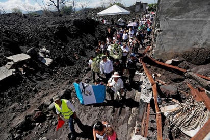 El 3 de junio de 2018, el volcán de Fuego tuvo una de las erupciones más grandes de la historia que se saldó con la muerte de 201 personas. (ARCHIVO)