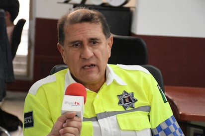 Pedro Luis Bernal estuvo en entrevista con El Siglo de Torreón, en una actividad donde lectores pudieron enviar sus preguntas en línea. (FERNANDO COMPEÁN)