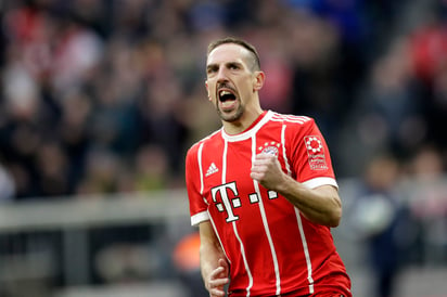 Tras jugar 12 años en el Bayern Munich, Franck Ribery firmó por dos temporadas con la Fiorentina de la Serie A italiana. (ARCHIVO)