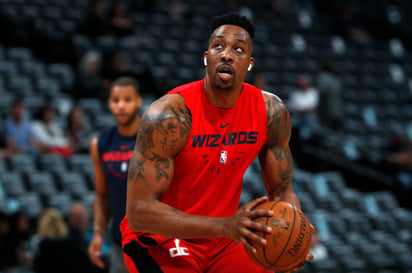 Dwight Howard estará jugando su temporada 16 en la NBA, jugó con el equipo angelino temporada 2012-13.