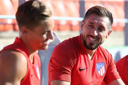 El mediocampista no vio actividad en el duelo que los 'colchoneros' le ganaron de visita al Leganés. (ESPECIAL)