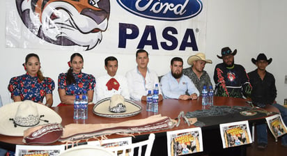 Charros y escaramuzas se darán cita en el Lienzo Charro el sábado 31 de agosto a partir de las 20:00 horas. (ARCHIVO)