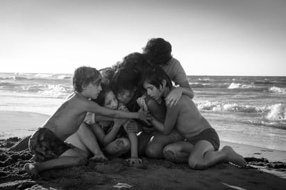 Roma, del mexicano Alfonso Cuarón, ha sido elegida como la mejor del año 2019 por los integrantes de la Federación Internacional de Críticos de Cine. (ARCHIVO)