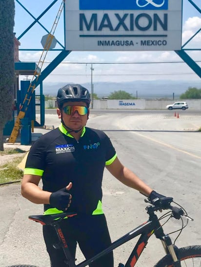 González fue descrito por la empresa como un obrero responsable, un conocido deportista, un buen esposo de Roxana Yaneth y padre de Diego y Arlet. (EL SIGLO COAHUILA)