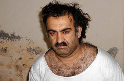 Entre los cinco hombres está Khalid Shaikh Mohammed, considerado cerebro del 11-S, que está en custodia de EUA desde 2003 y recluido desde 2006 en la base militar de Guantánamo. (ESPECIAL)