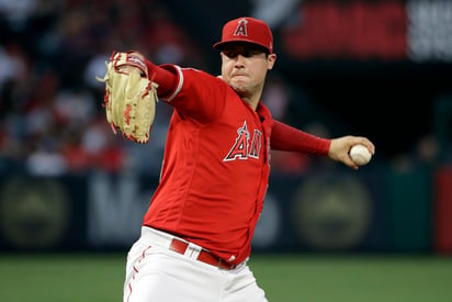 El exlanzador de los Angelinos, Tyler Skaggs, falleció por una sobredosis accidental al mezclar poderosos analgésicos y alcohol. (ARCHIVO)