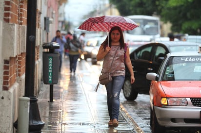 La Comisión Nacional del Agua (Conagua) mantiene bajo vigilancia y monitoreo, un sistema de baja presión que se ubica este día al norte de la región peninsular y pudiera favorecer tormentas puntualmente “muy fuertes”. (ARCHIVO)