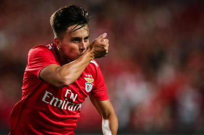 Franco forma parte del plantel del Benfica, pero no está considerado para jugar con el equipo. (ARCHIVO)