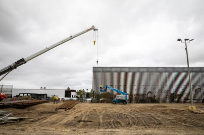 El Pentágono hizo oficial este martes el desvío de 3.600 millones de dólares para financiar once tramos de nueva construcción o renovación del muro en la frontera.