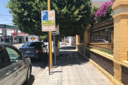 Después de que se había detenido la operación del servicio de parquímetros en Lerdo, ayer miércoles volvieron a funcionar. (EL SIGLO DE TORREÓN/ANGÉLICA SANDOVAL)