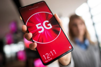 El gran reto que hay hoy entre los operadores es cómo monetizar las redes 5G, pues el usuario no está dispuesto a pagar más por una mayor velocidad. (ESPECIAL)