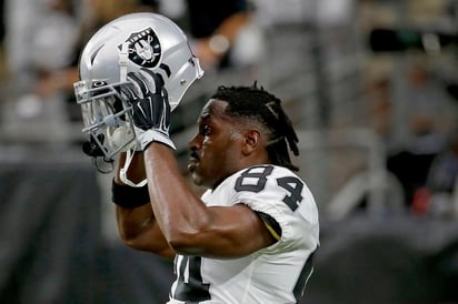 Brown llegó a los Raiders para jugar la Temporada 2019-20 de la NFL. (CORTESÍA)