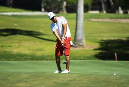 Golfistas en todas las categorías, tendrán hoy su primera confrontación, donde buscarán acceder a la segunda ronda del certamen. (ARCHIVO)