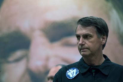 En Perú, acusaron al presidente de Brasil, Jair Bolsonaro, de ser un autor intelectual de los incendios en el Amazonas. (ARCHIVO)