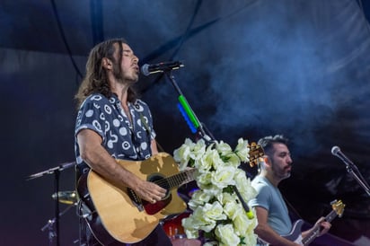 Satisfecho. El cantante asegura que le gusta que hablen de él, aunque sea para criticarlos de forma negativa. (EL SOL DE DURANGO) 