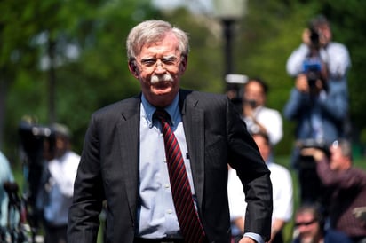 John Bolton presentó su renuncia al Gobierno de EUA por tener 'fuertes diferencias' en muchos temas con el presidente Donald Trump. (EFE)