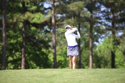 La golfista lagunera espera seguir participando en los torneos que restan en el presente año. (ESPECIAL) 