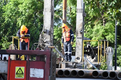 Pusieron en marcha las acciones de perforación de cuatro pozos de agua potable en Torreón. (FERNANDO COMPEÁN)