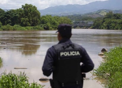 Aproximadamente mil 100 agentes financiados por Estados Unidos fueron desplegados. (ARCHIVO)