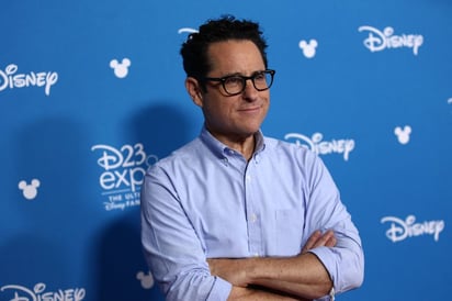 Firman contrato. El director J.J. Abrams y WarnerMedia cierran acuerdo millonario para crear contenidos. (ARCHIVO) 