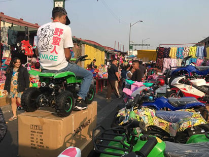 El barrio cambia; ha cambiado mucho en la última década, han llegado muchas personas de otros países. (CAPTURA) 