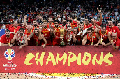 España se impuso 95-75 a Argentina, y conquistó el segundo título de Copa del Mundo. (AP)