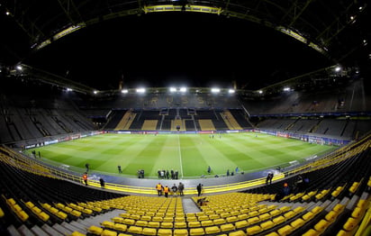 El escenario está listo para que el Dortmund reciba al Barcelona en la primera jornada de la Champions. (ARCHIVO)