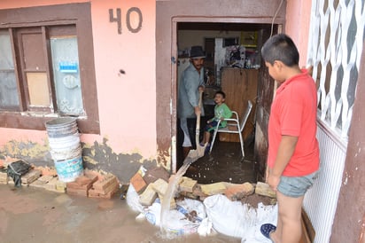 La presencia de lluvias atípicas en la región y la infraestructura antigua en el drenaje generan inundaciones emitidas en emergencia. (EL SIGLO DE TORREÓN)