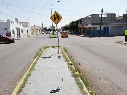 Choca con auto y huye corriendo, el segundo involucrado presentó aliento alcohólico. (EL SIGLO DE TORREÓN)