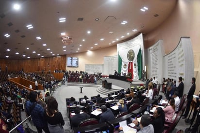 La terna que designó el Congreso del Estado para definir al próximo titular del Órgano de Fiscalización Superior de Veracruz (Orfis) generó duras críticas debido a la cercanía de los personajes con Morena. (ARCHIVO)