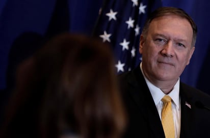 Pompeo señaló que los demócratas intentaban 'intimidar' y 'abusar' de funcionarios de carrera. (ARCHIVO)