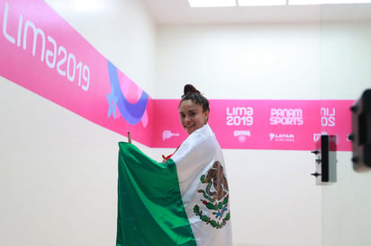 La mexicana Paola Longoria por fin conquistó el título 100 en su carrera profesional de raquetbolista, al coronarse por décima ocasión en el Abierto de Estados Unidos, que concluyó este domingo en esta ciudad de Minnesota. (ARCHIVO)