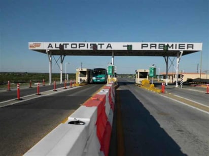 
'Vengo recorriendo la autopista Allende-Nueva Rosita y la verdad es que es indignante ver las condiciones en las que se encuentra. Es una carretera en pésimas condiciones', refiere Reyes Hurtado. (EL SIGLO COAHUILA)