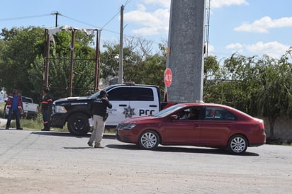 En Madero el filtro se colocó por la carretera Madero-Florida, entronque con el Libramiento. (EL SIGLO DE TORREÓN/MARY VÁZQUEZ)