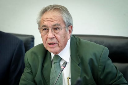 Tras haber visitado este lunes al presidente Andrés Manuel López Obrador en Palacio Nacional, Jorge Alcocer, titular de Salud (Ssa), informó que el gobierno federal analiza la posibilidad de crear una institución encargada en la distribución de medicamentos. (ARCHIVO)