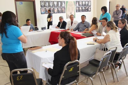 La instalación formal se llevó a cabo en el lobby del Teatro Centauro de Ciudad Jardín. (EL SIGLO DE TORREÓN)