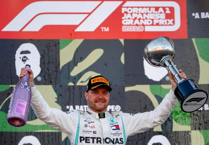 El finlandés Valtteri Bottas se llevó el Gran Premio, seguido por el alemán de Ferrari Sebastián Vettel y el británico Lewis Hamilton para completar el podio. (EFE)