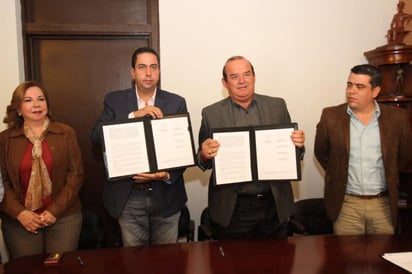 En este primer convenio que firma la Secretaría sea un proyecto que se extenderá con el resto de los municipios. (EL SIGLO COAHUILA)