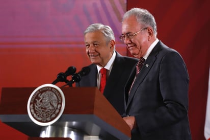 El presidente Andrés Manuel López Obrador se reunió en Palacio Nacional con el secretario de Comunicaciones y Transportes, Javier Jiménez Espriú, entre otros funcionarios. (ARCHIVO)