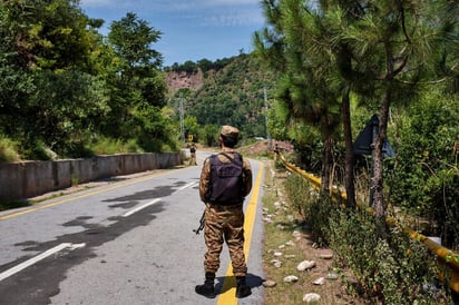 Fuerzas militares de Pakistán e India se enfrentaron en la disputada región de Cachemira. (ARCHIVO)